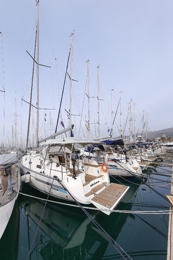Bavaria Cruiser 36 — photo 5