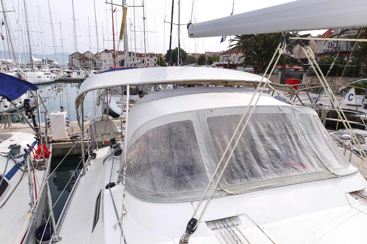 Bavaria Cruiser 36 — photo 8