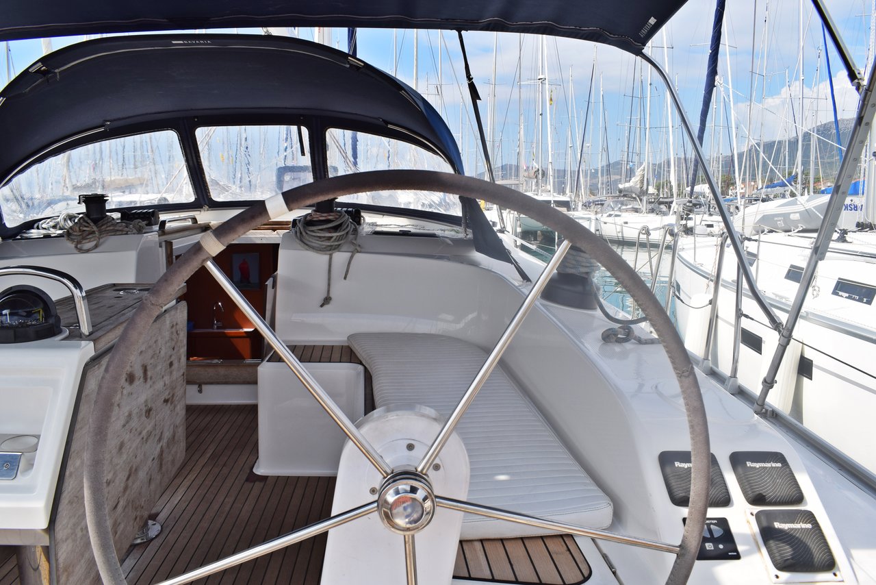 Bavaria Cruiser 51 — photo 5