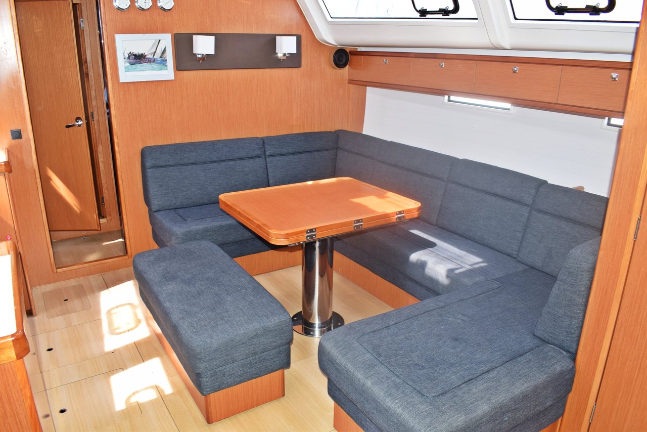 Bavaria Cruiser 51 — photo 11