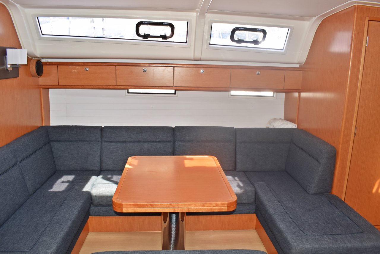 Bavaria Cruiser 51 — photo 13