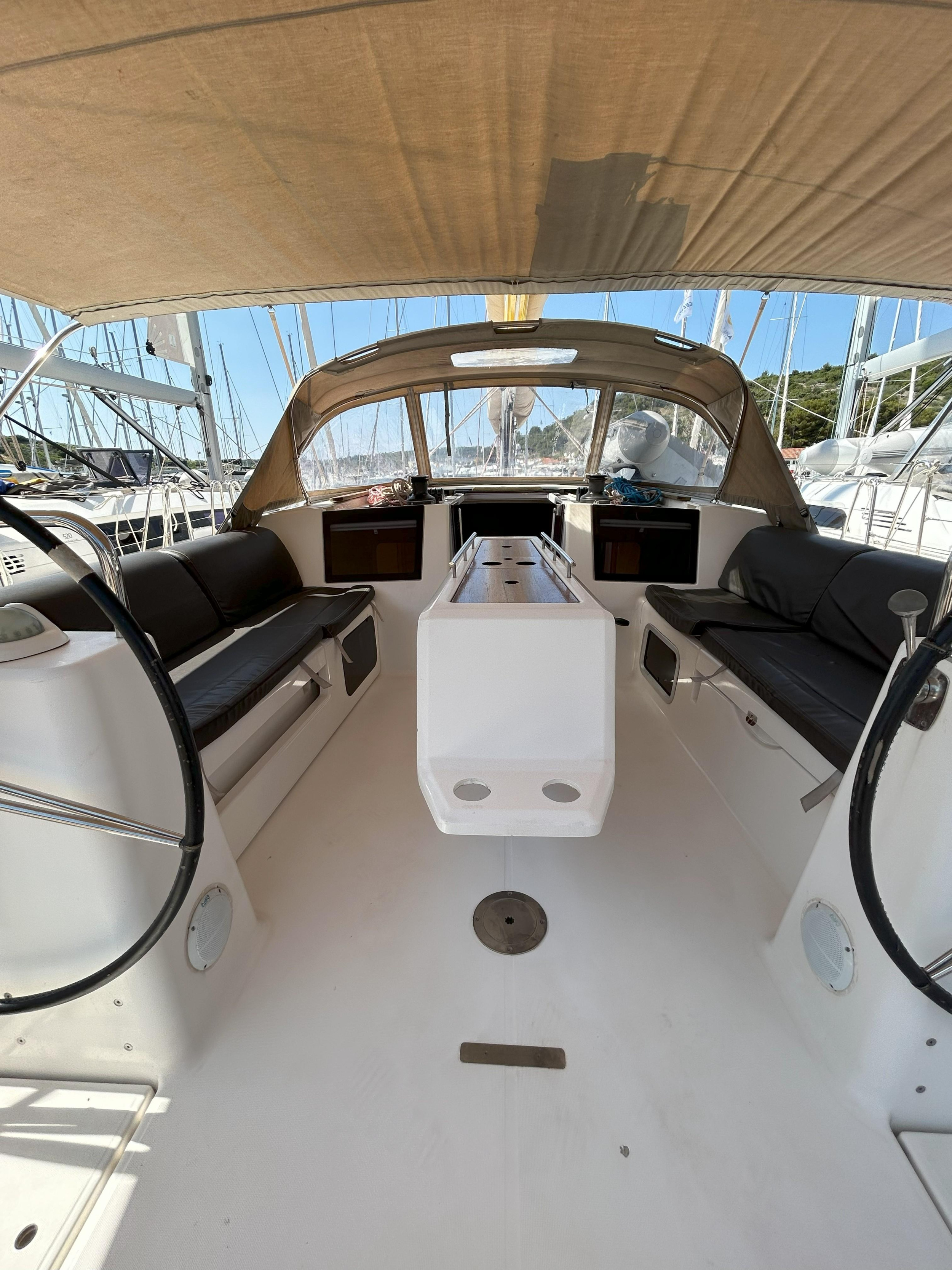 Dufour 460 GL — photo 7
