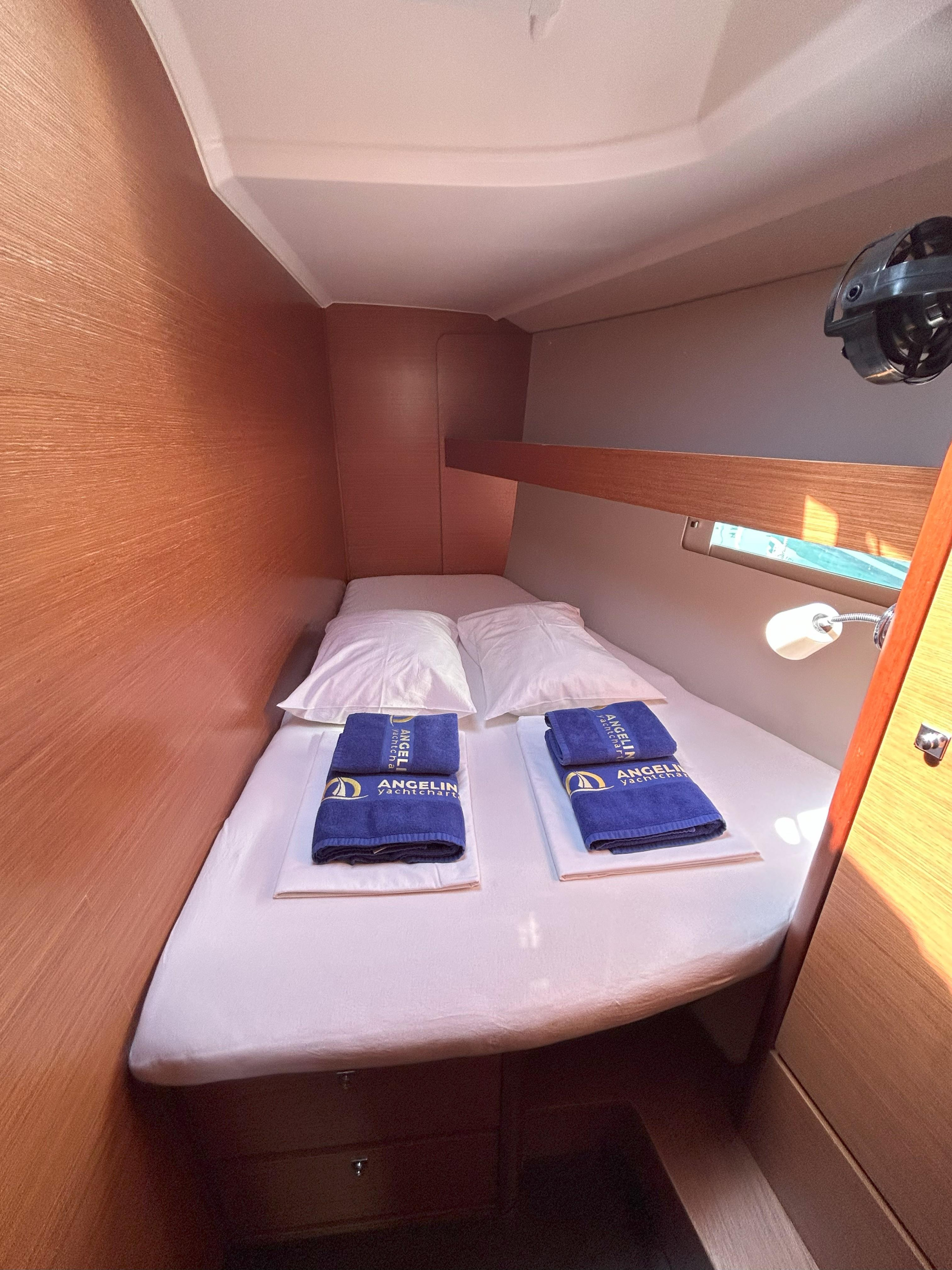 Dufour 460 GL — photo 13