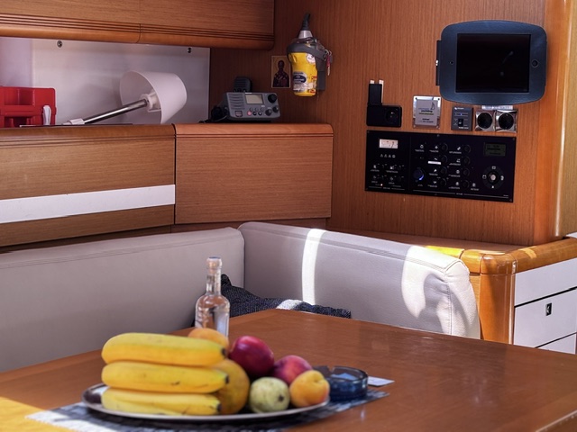 Jeanneau 53 - 6 cab. — photo 11