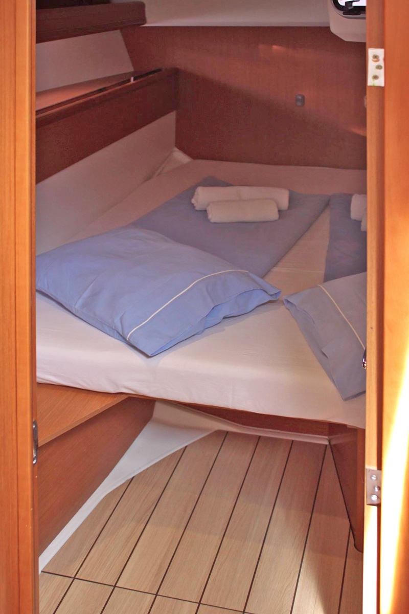 Jeanneau 53 - 6 cab. — photo 13