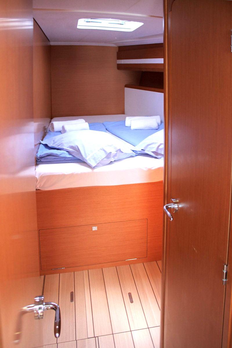 Jeanneau 53 - 6 cab. — photo 16