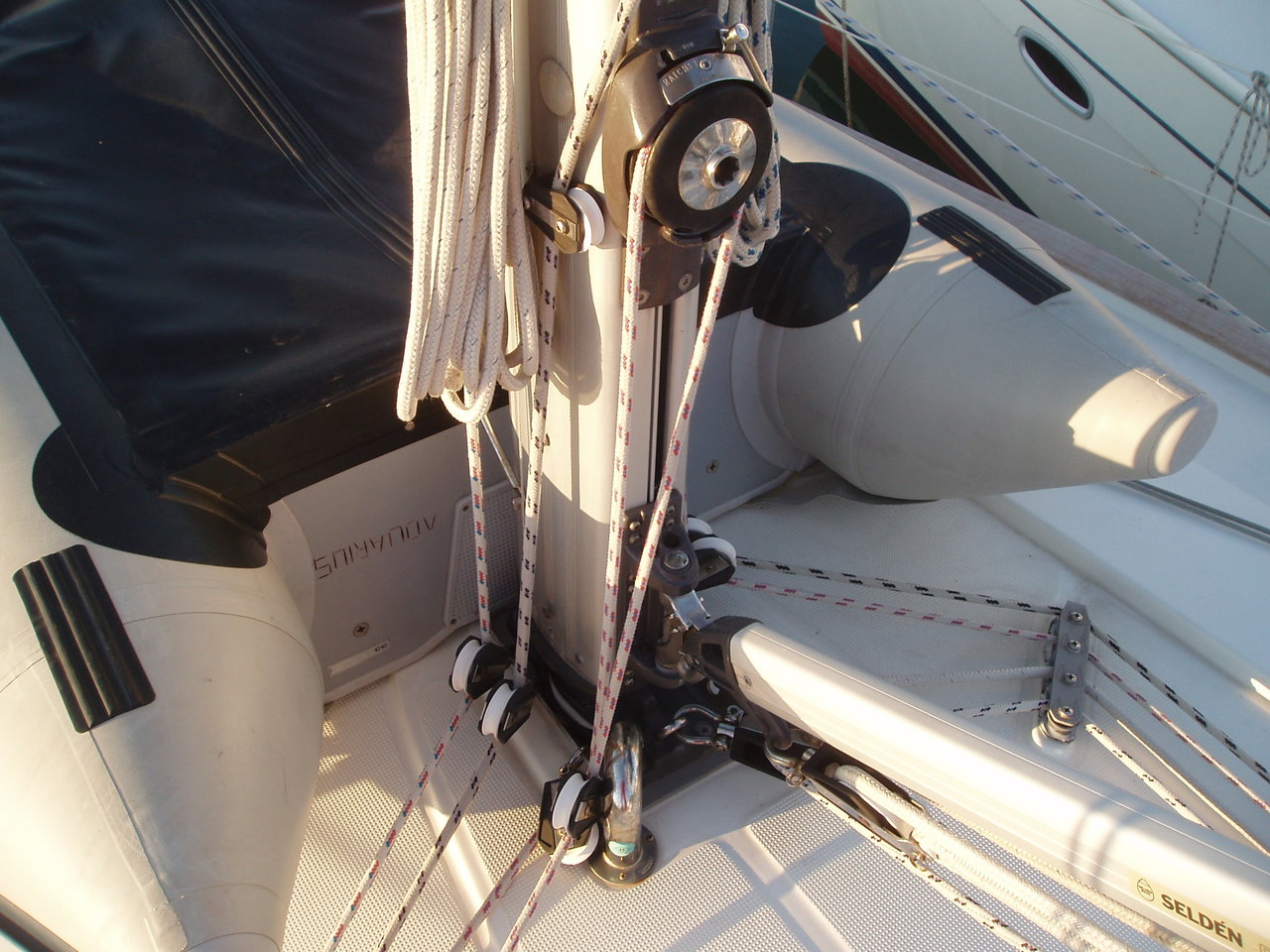 Bavaria 38 — photo 4