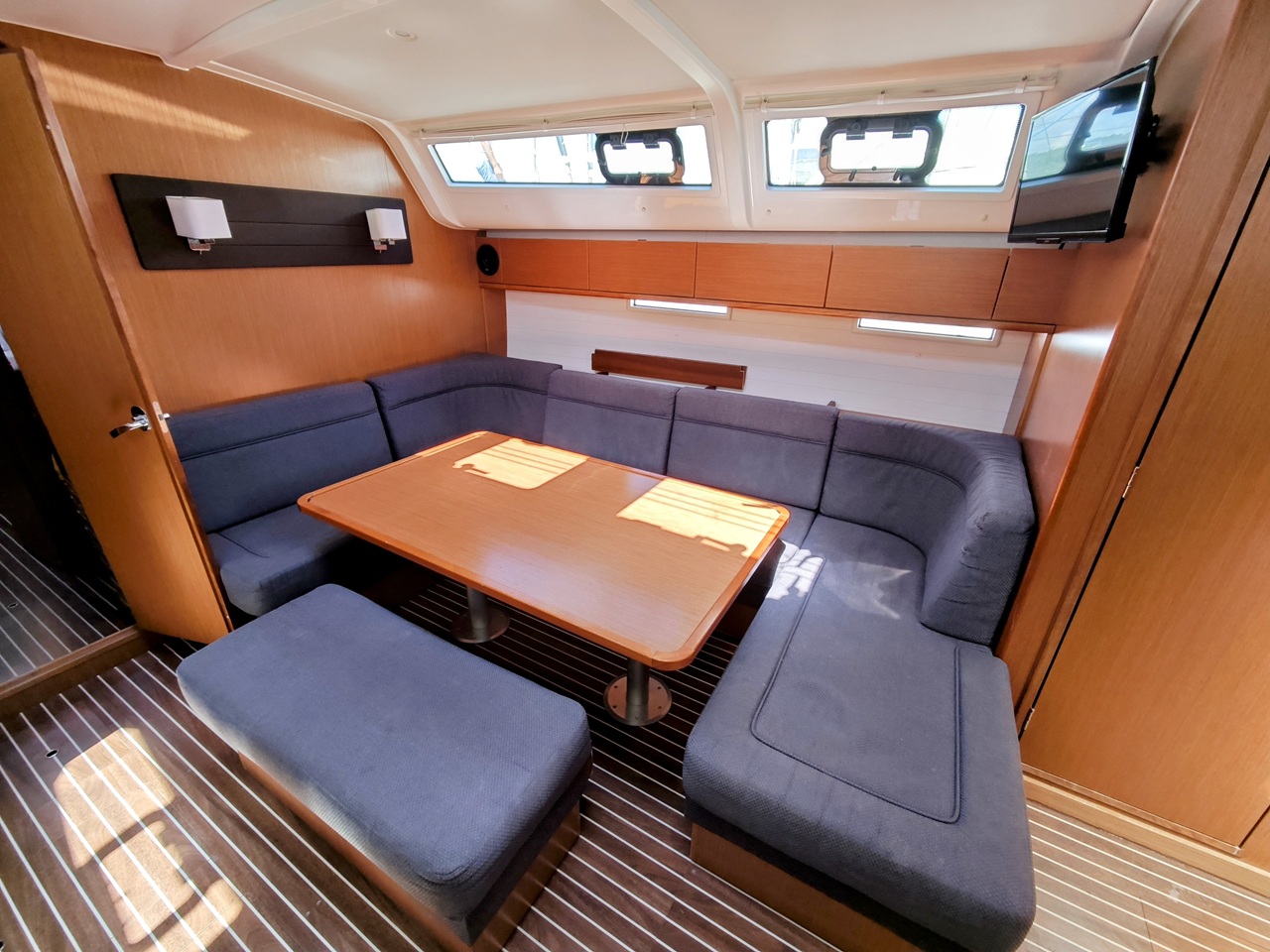 Bavaria Cruiser 51 — photo 6