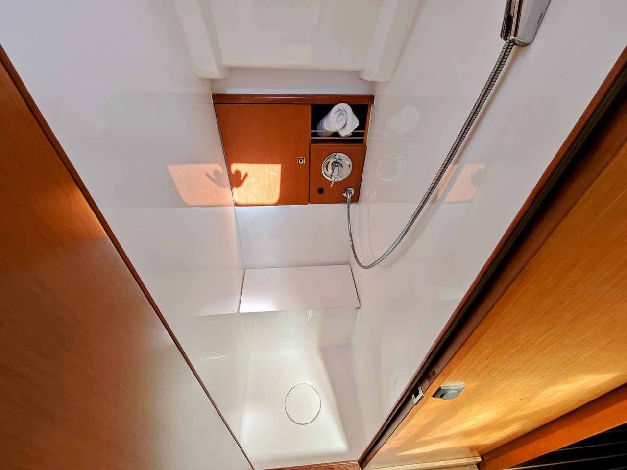 Bavaria Cruiser 51 — photo 19