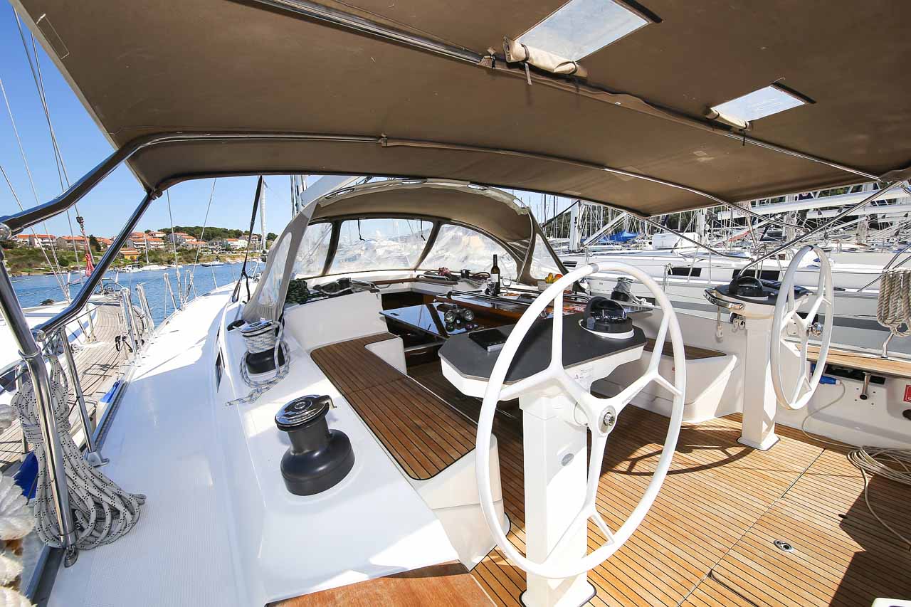 Bavaria Cruiser 56 - 5 + 1 cab. — photo 8