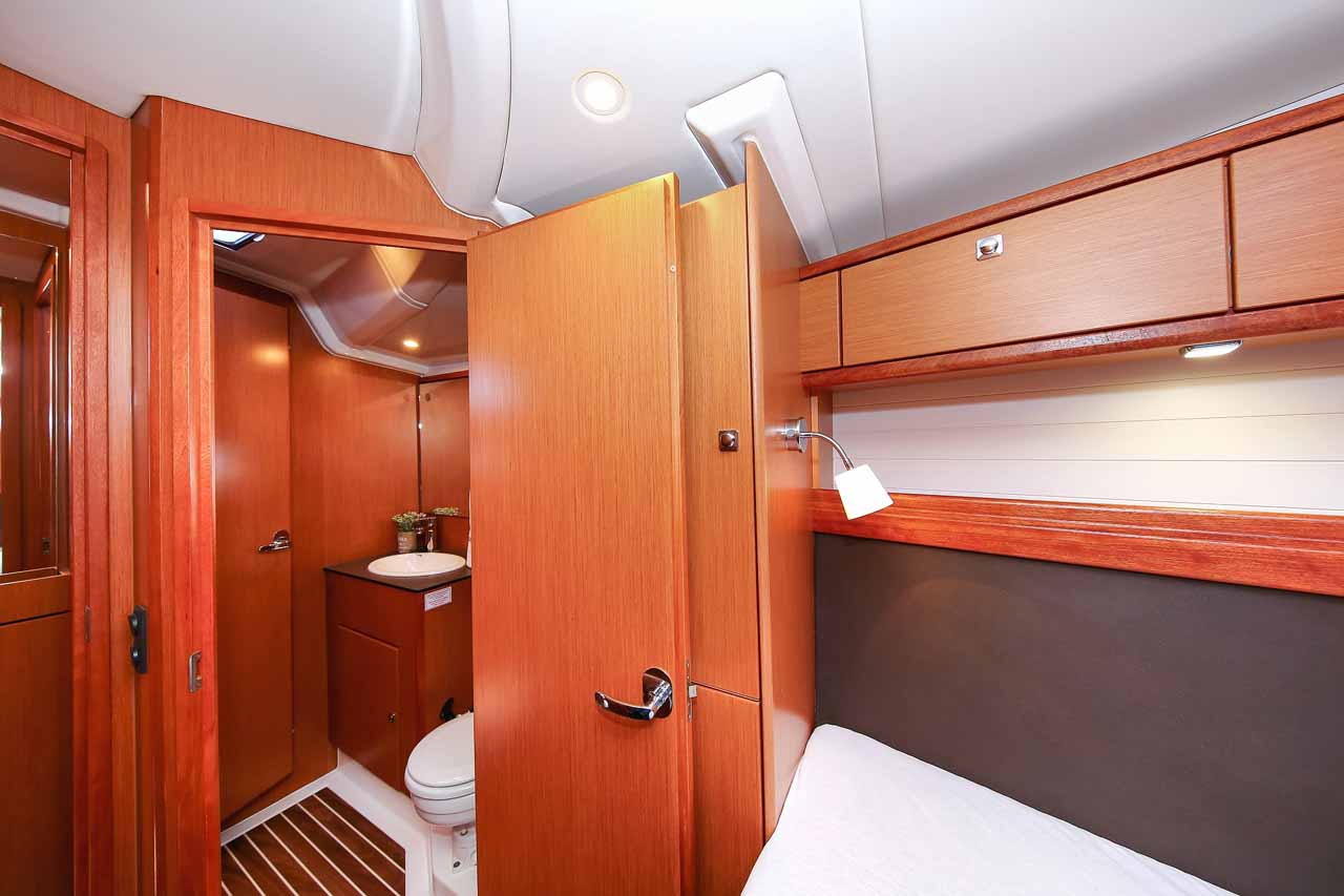 Bavaria Cruiser 56 - 5 + 1 cab. — photo 17