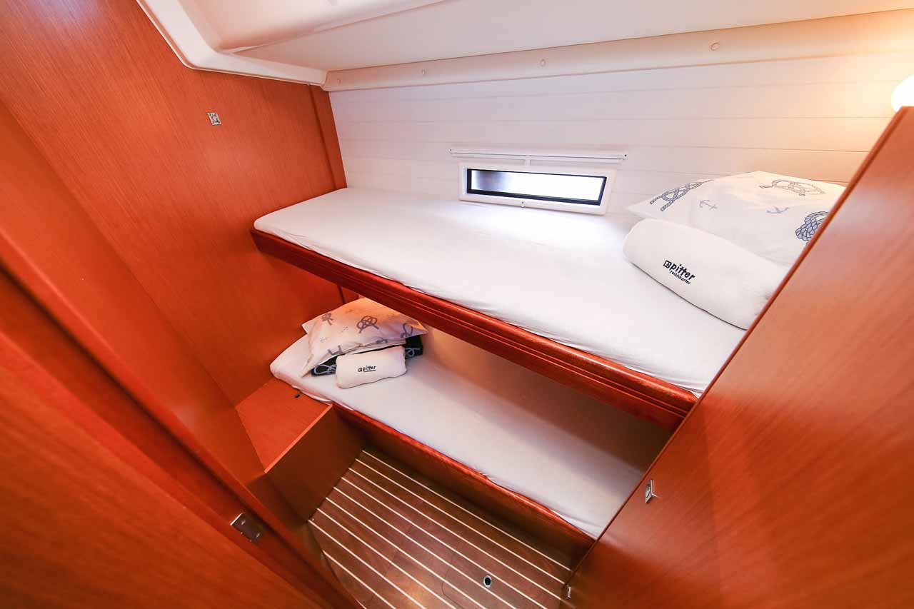 Bavaria Cruiser 56 - 5 + 1 cab. — photo 19