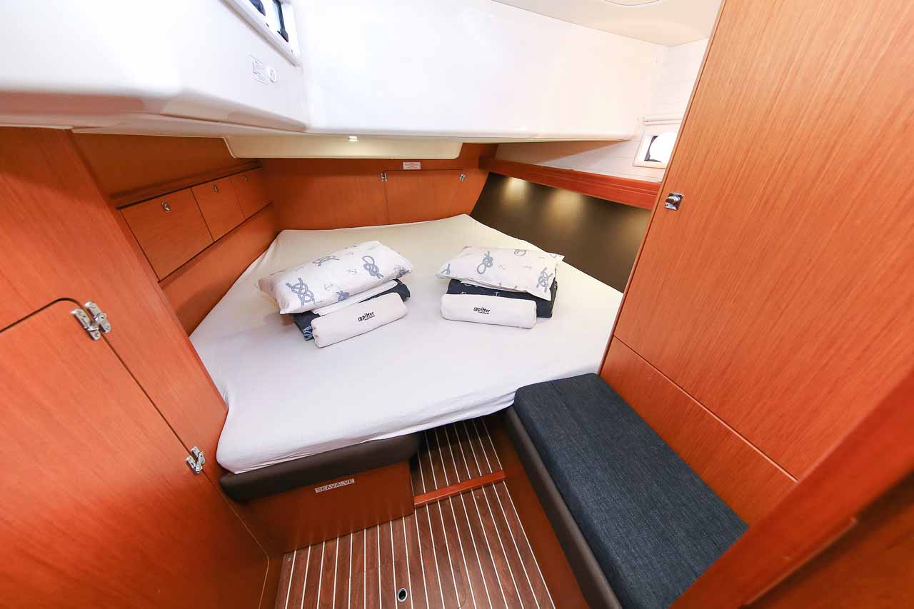 Bavaria Cruiser 56 - 5 + 1 cab. — photo 21