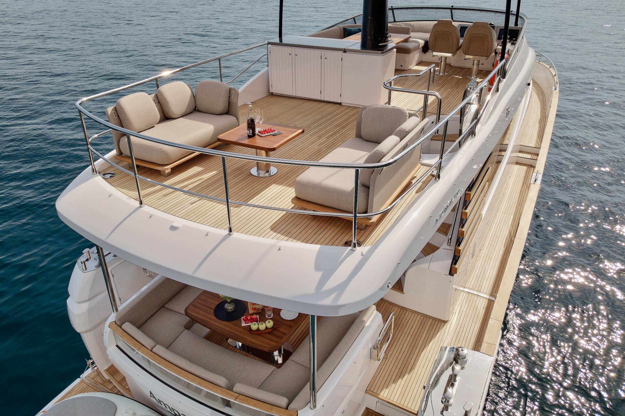 Azimut Magellano 66 — photo 4