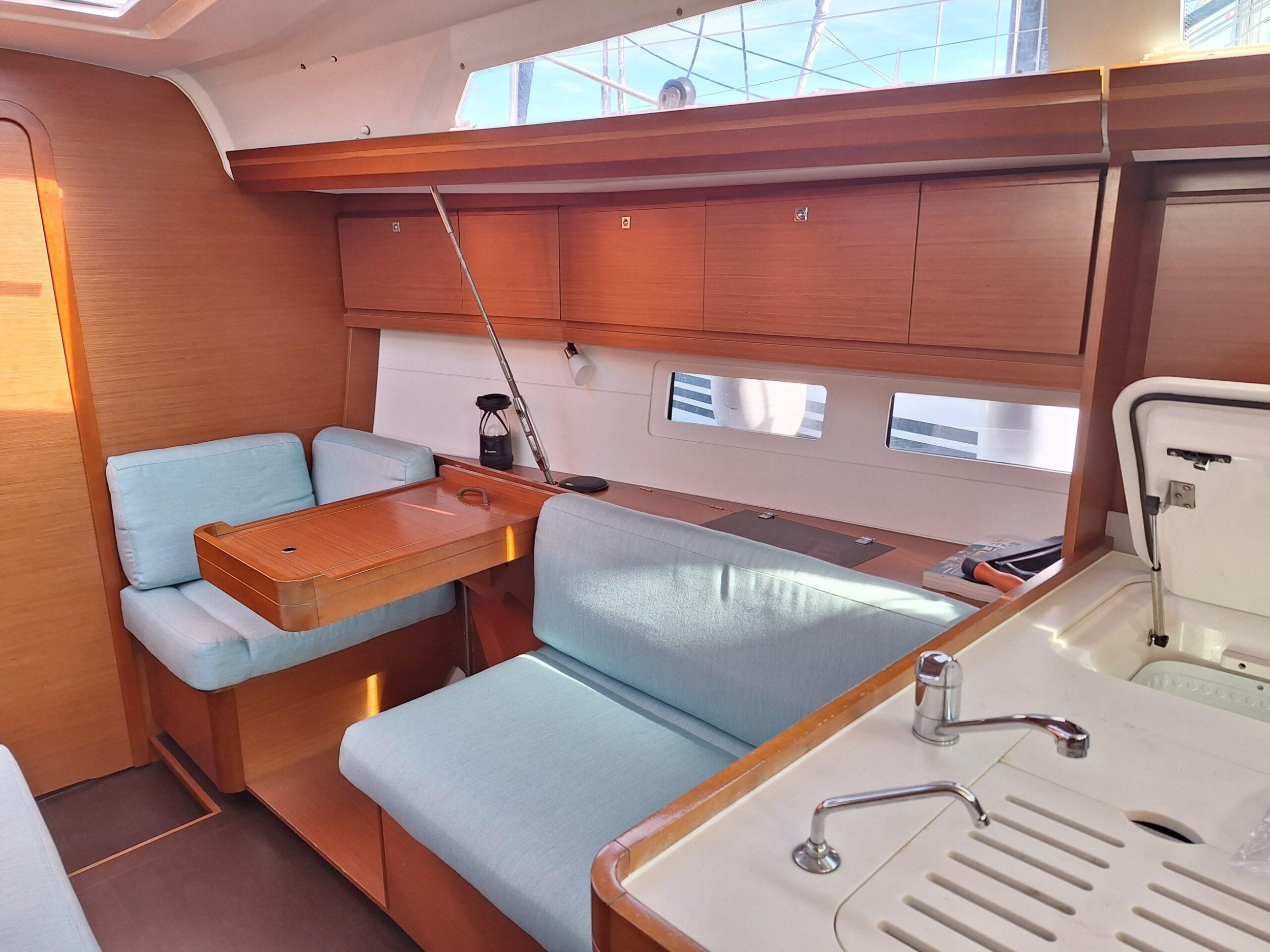 Dufour 412 GL — photo 8