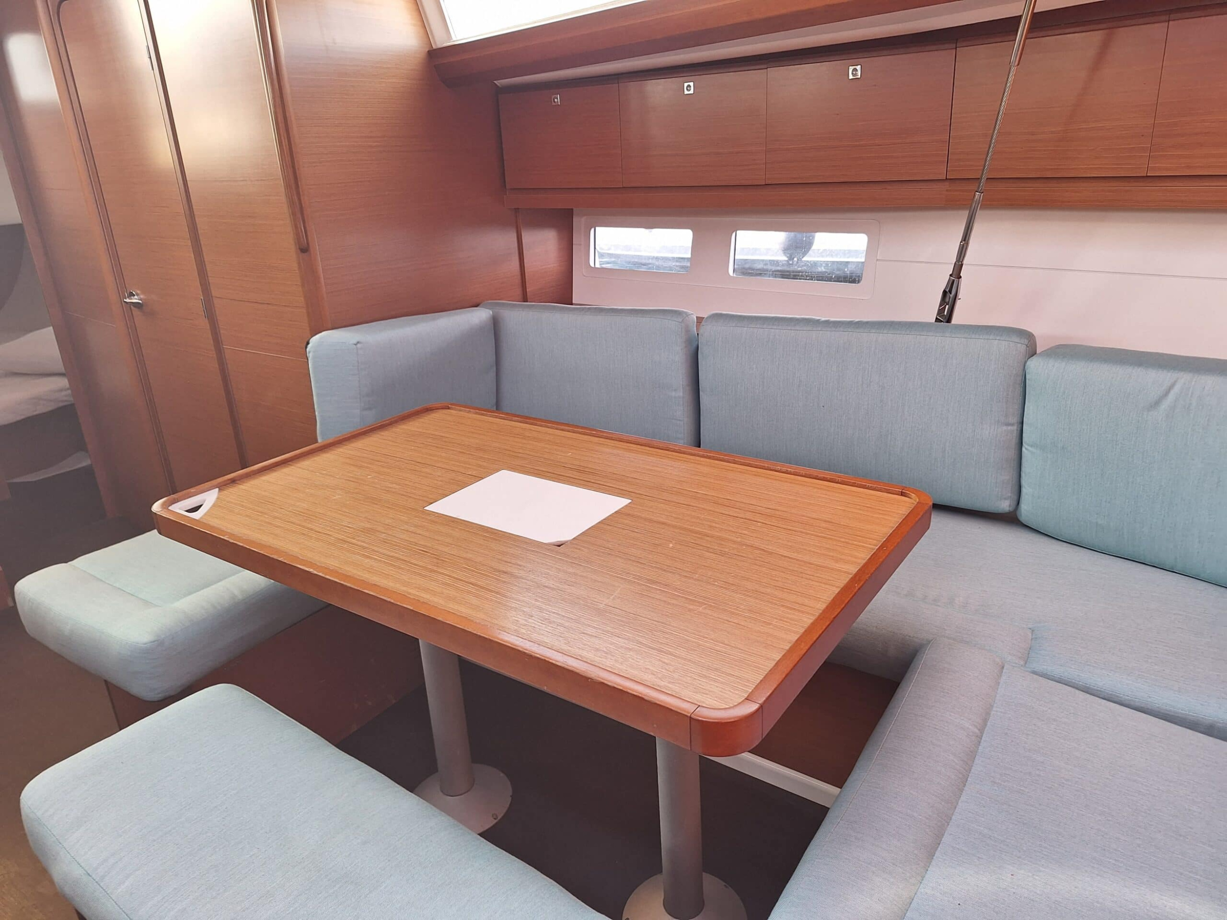 Dufour 412 GL — photo 9
