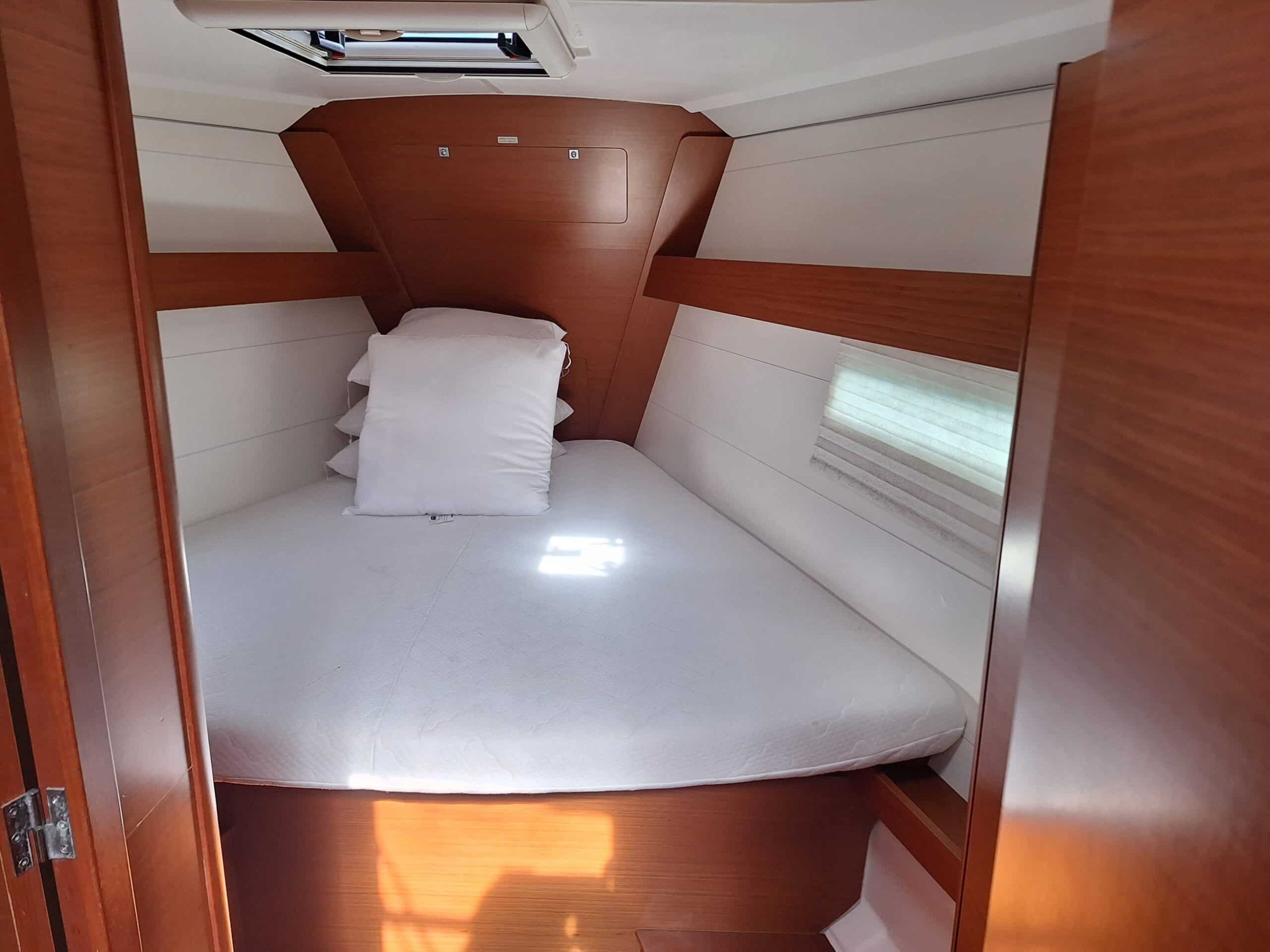 Dufour 412 GL — photo 10