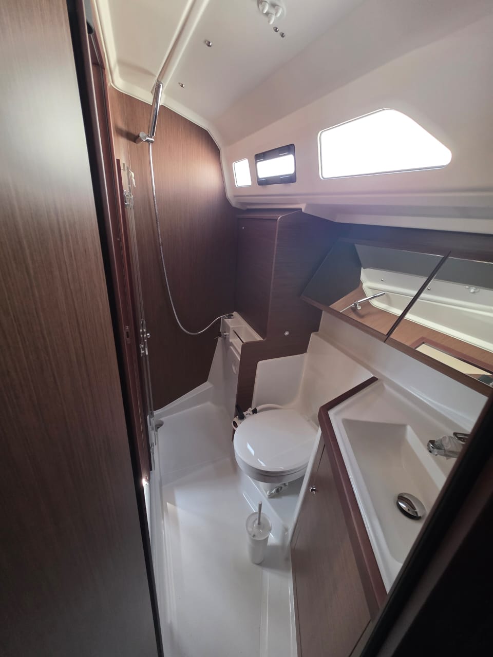 Oceanis 40.1 — photo 11