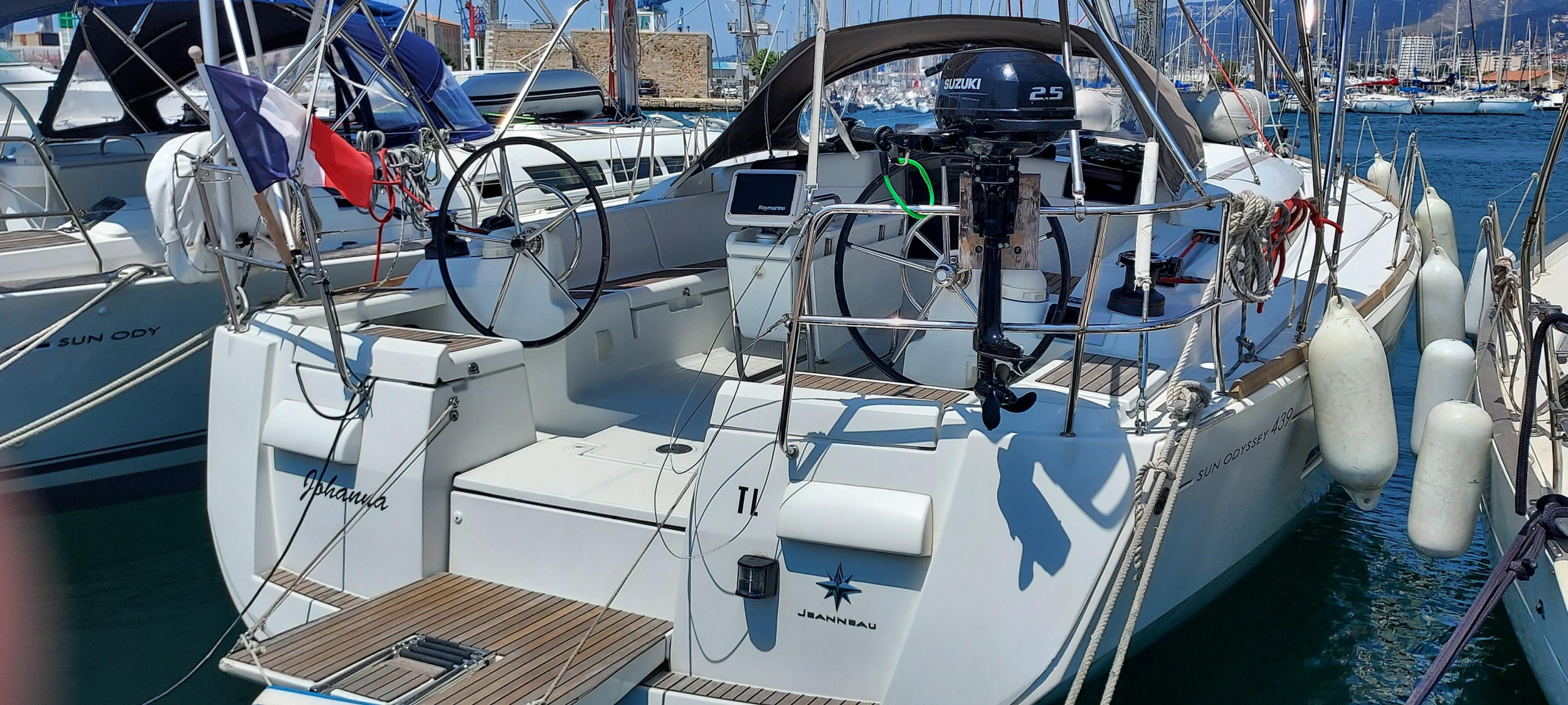 Sun Odyssey 439 — photo 3