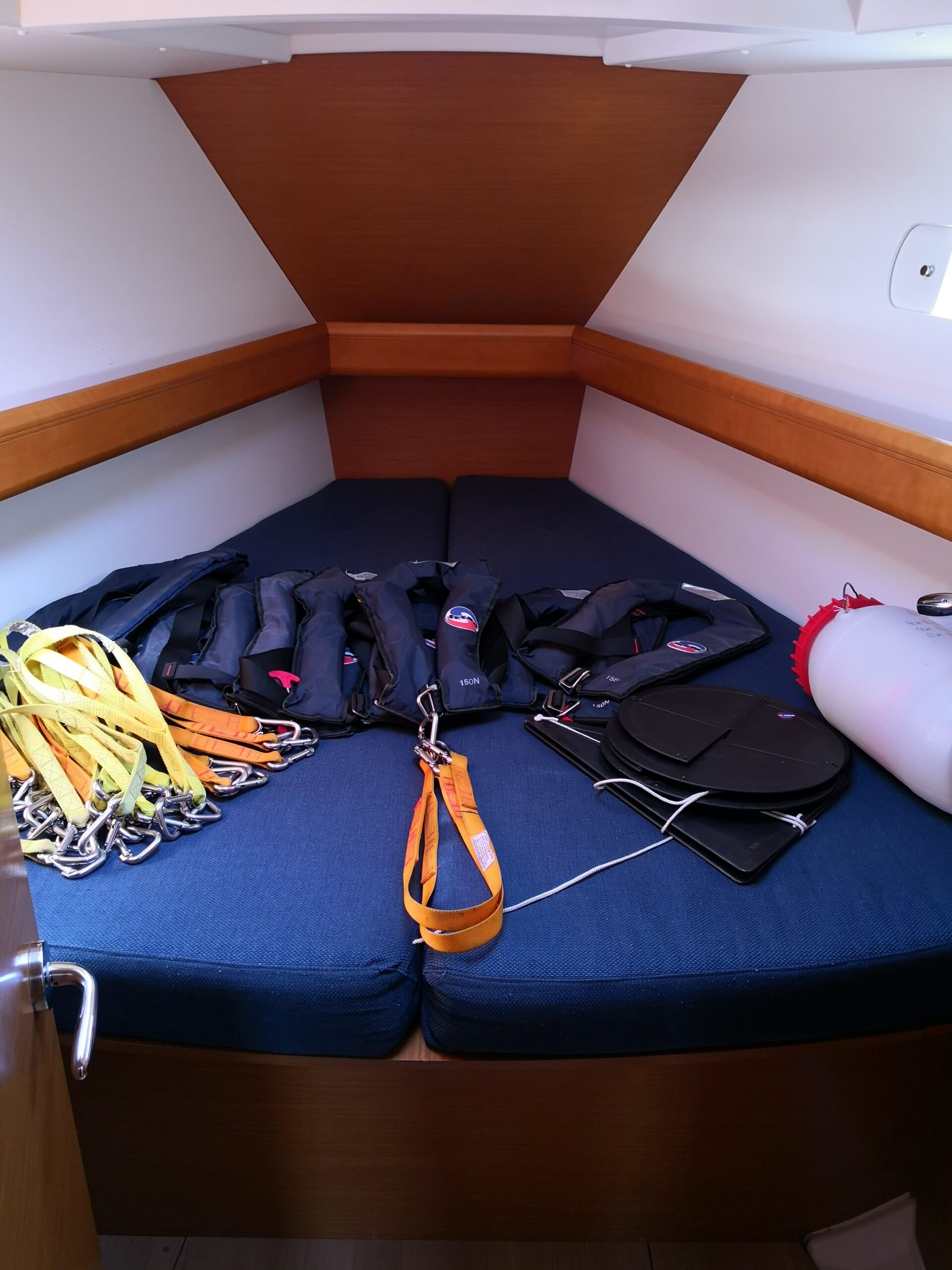 Sun Odyssey 439 — photo 11