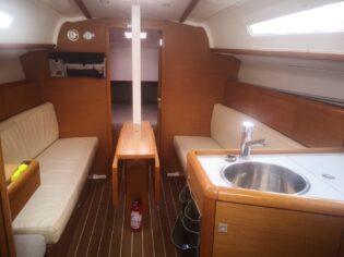 Sun Odyssey 30i — photo 6