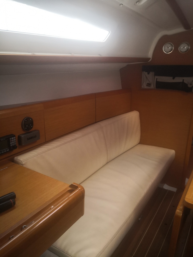 Sun Odyssey 30i — photo 9