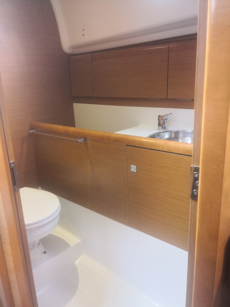 Sun Odyssey 30i — photo 11