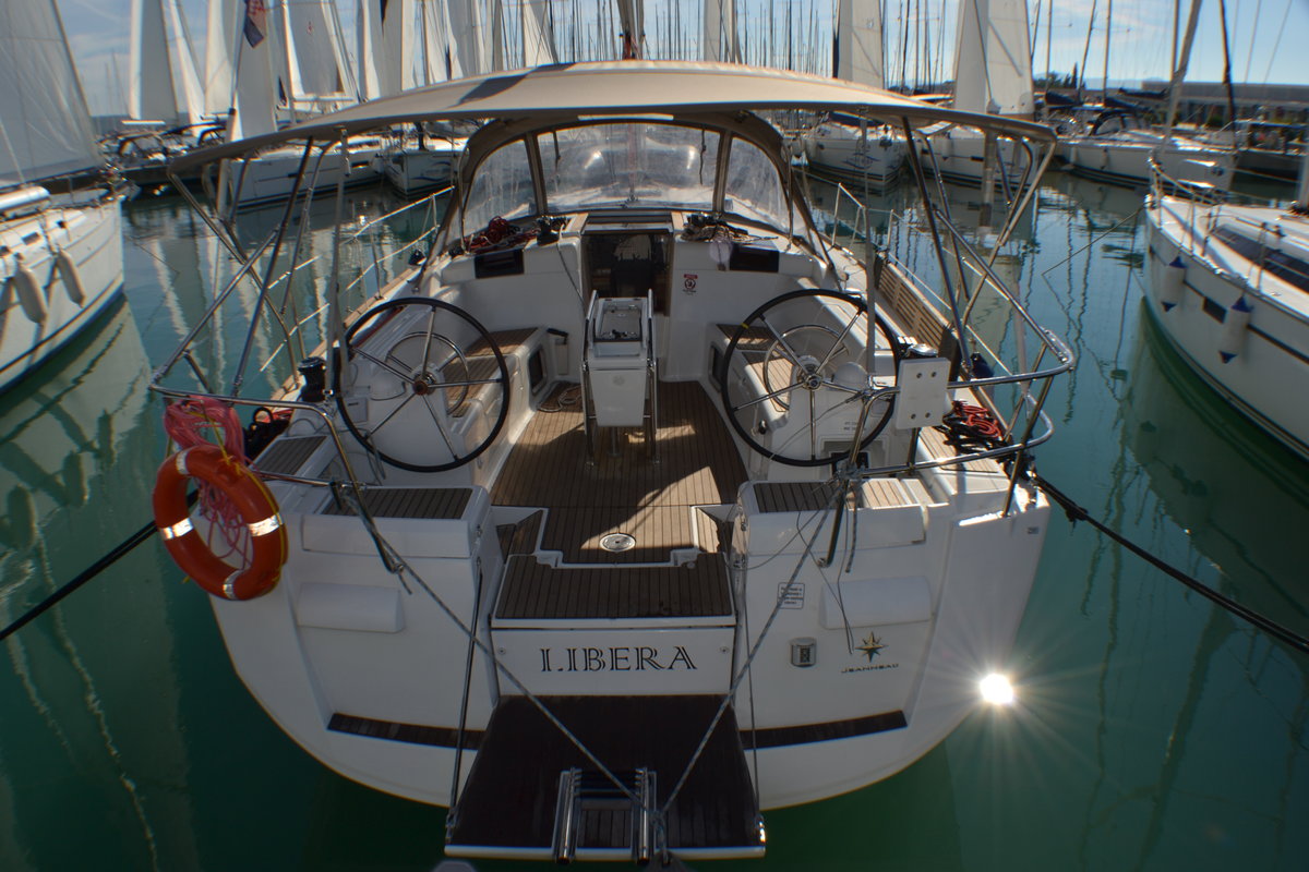 Sun Odyssey 439 — photo 7