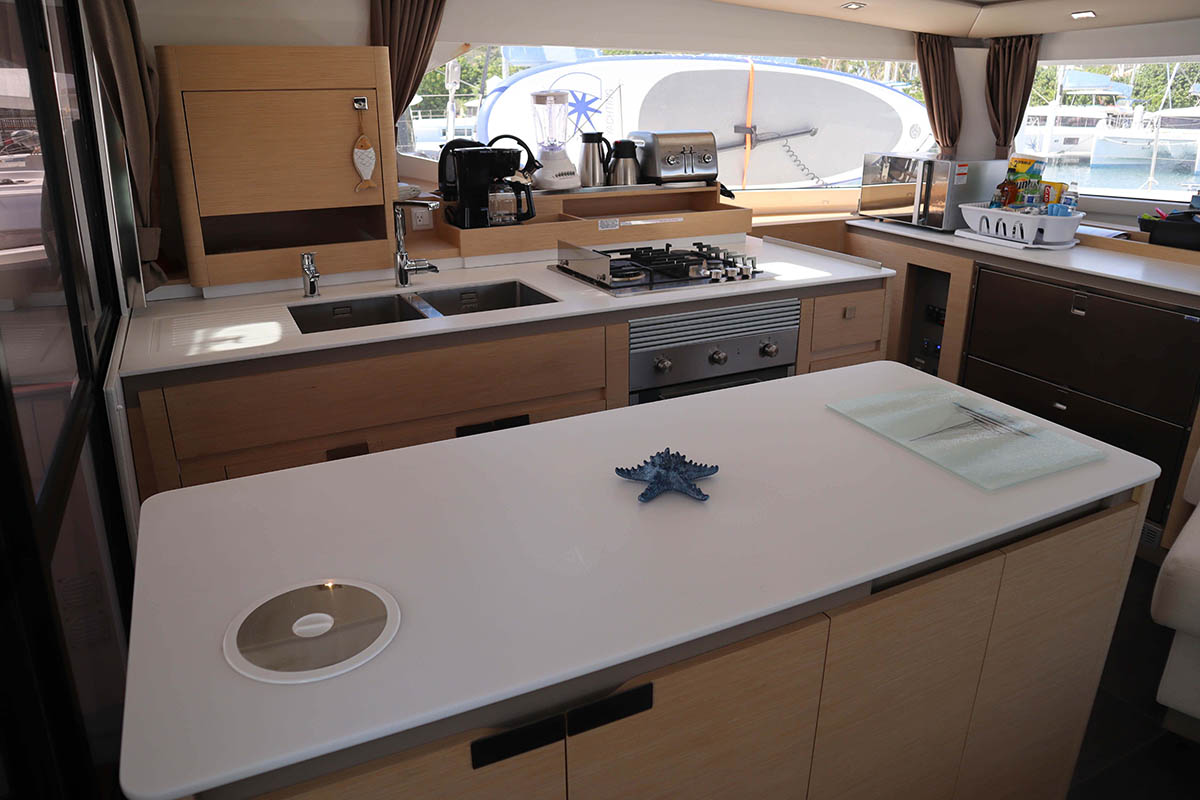 Fountaine Pajot Aura 51 - 6 cab — photo 23