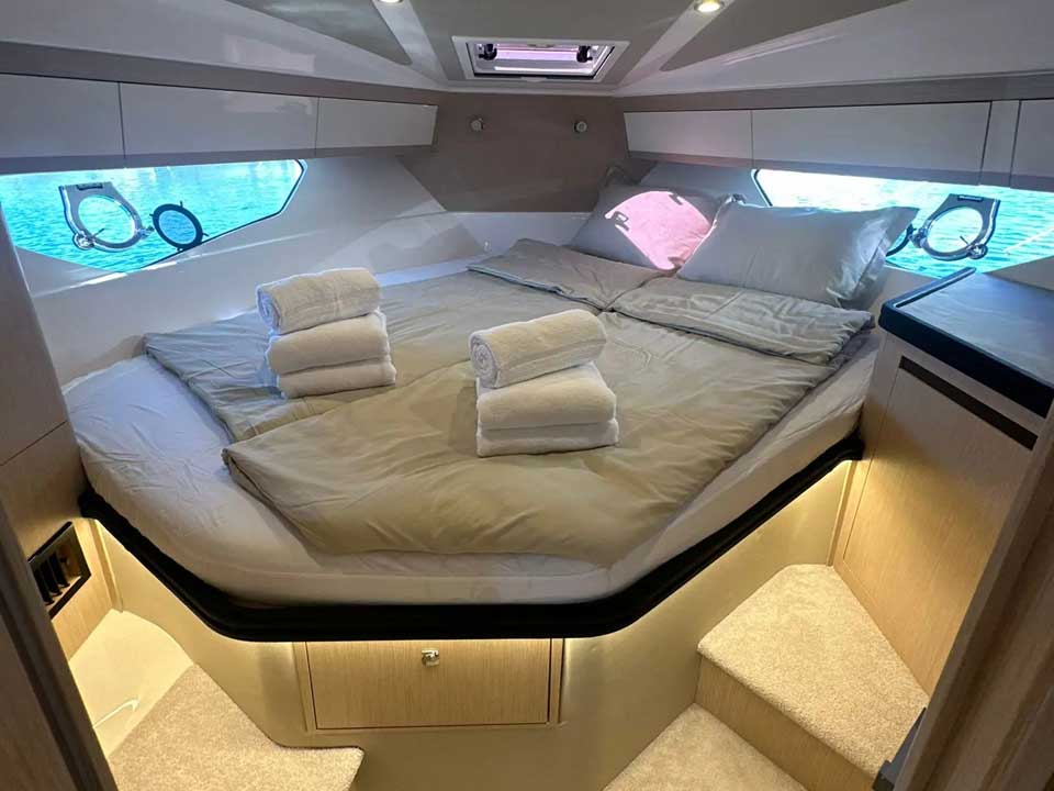 Focus Power 36 Hard Top — photo 19