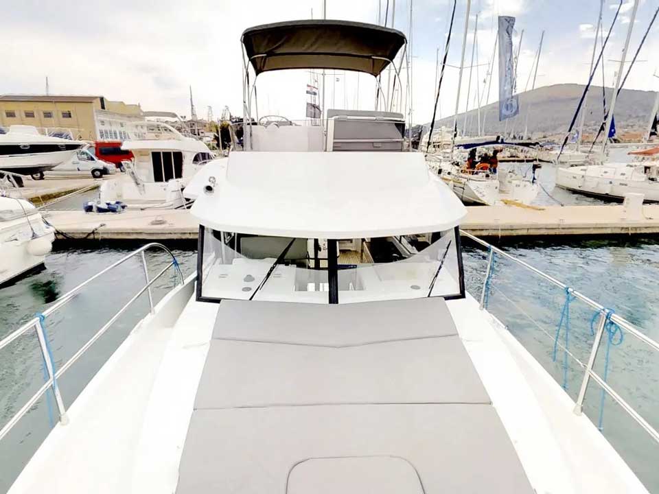 Swift Trawler 30 — photo 14