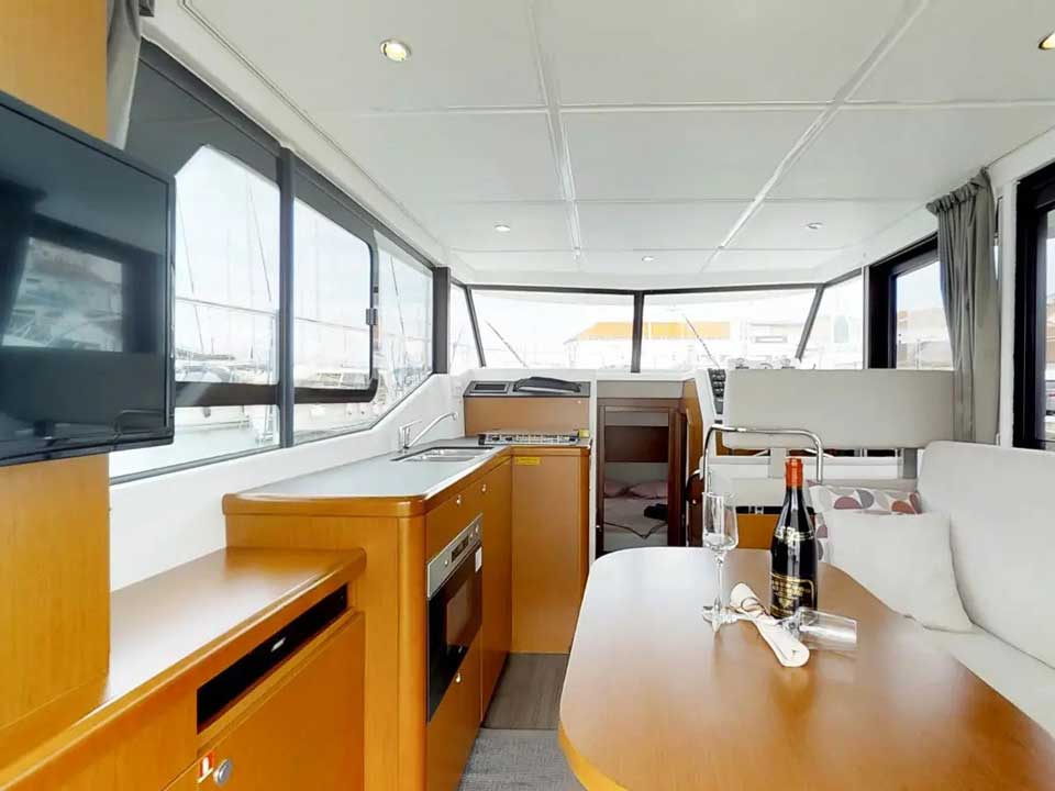 Swift Trawler 30 — photo 17