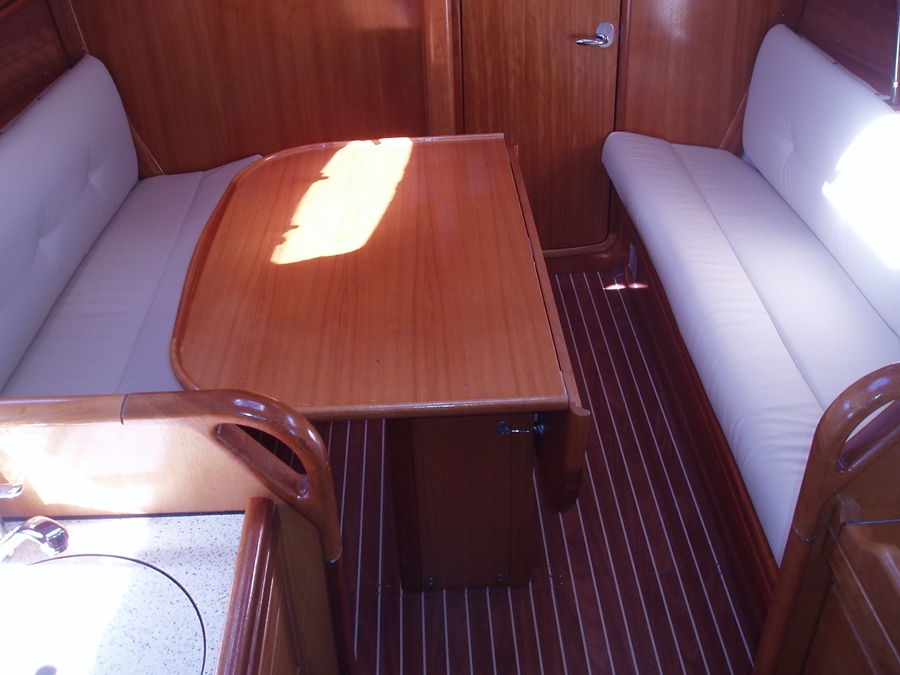 Bavaria 30 Cruiser — photo 7