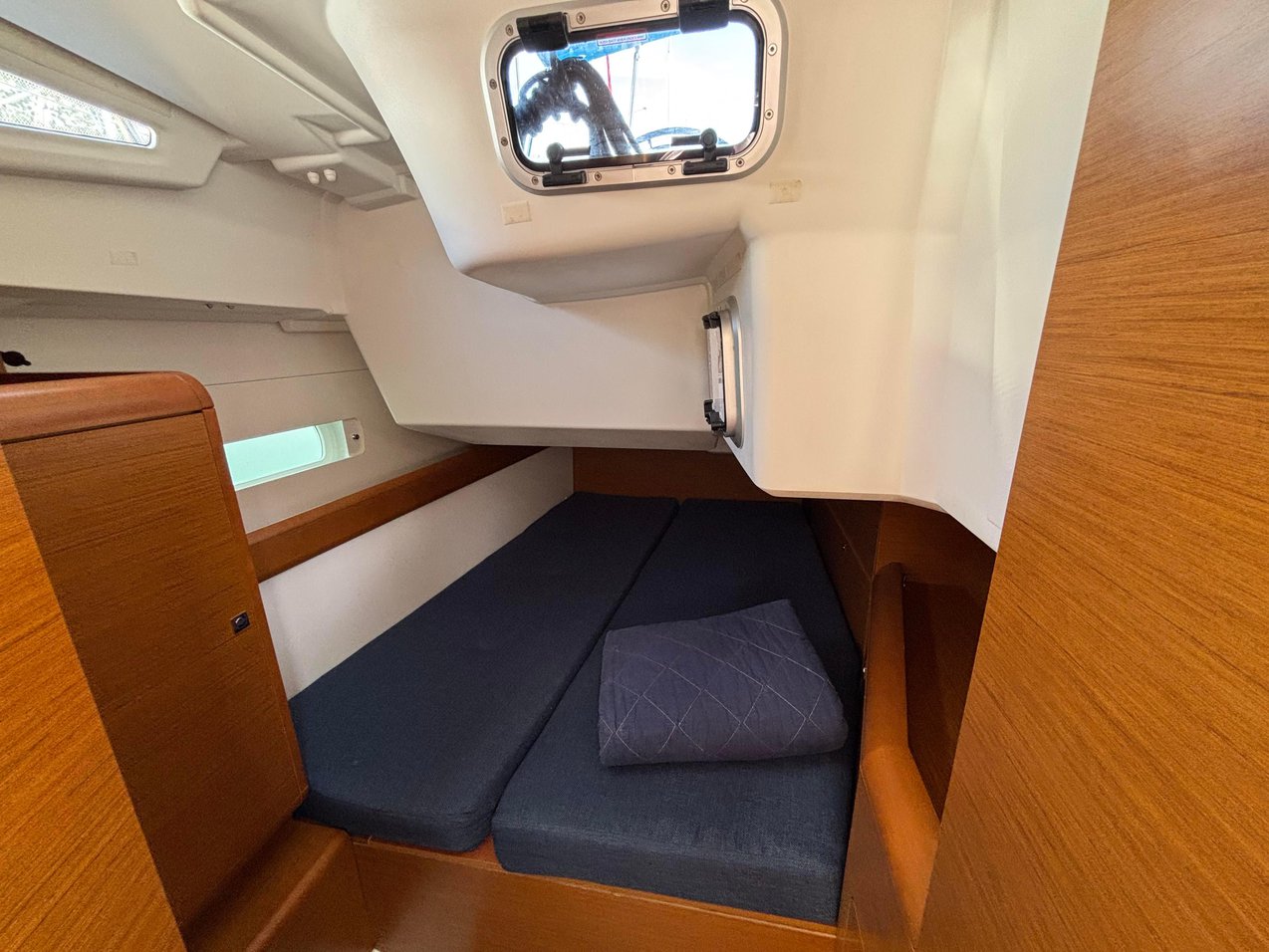 Sun Odyssey 479 - 4 cab. — photo 11