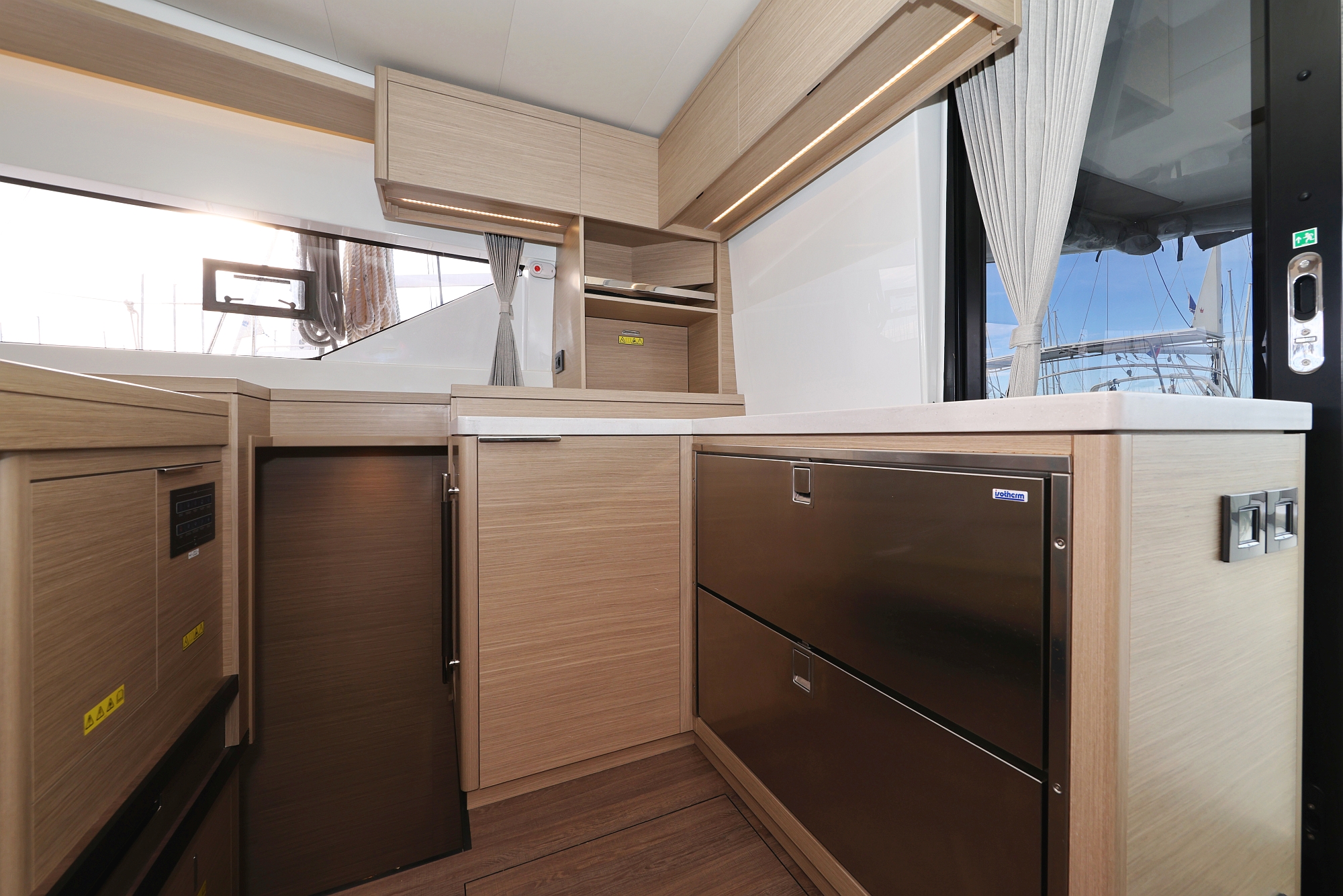 Lagoon 51 - 6 + 2 cab. — photo 36