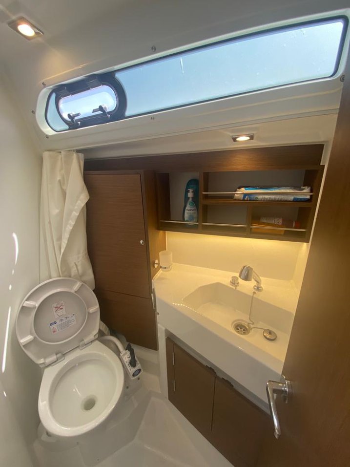 Oceanis 34.1 - 3 cab. — photo 24
