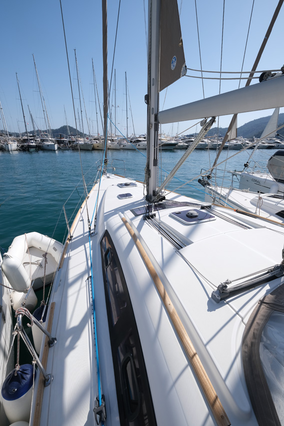 Oceanis 43 Family - 4 cab. — photo 4