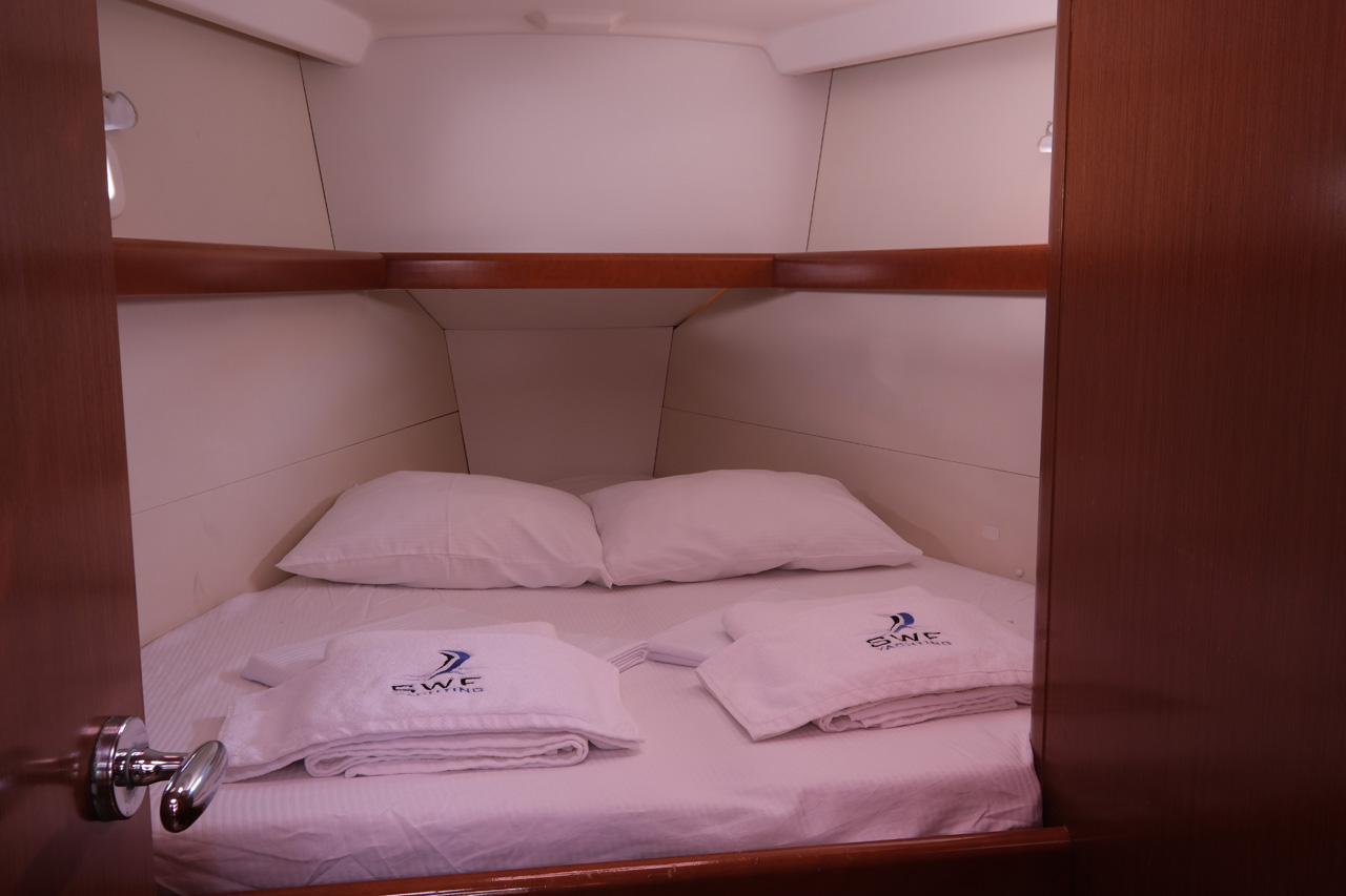 Oceanis 43 Family - 4 cab. — photo 10