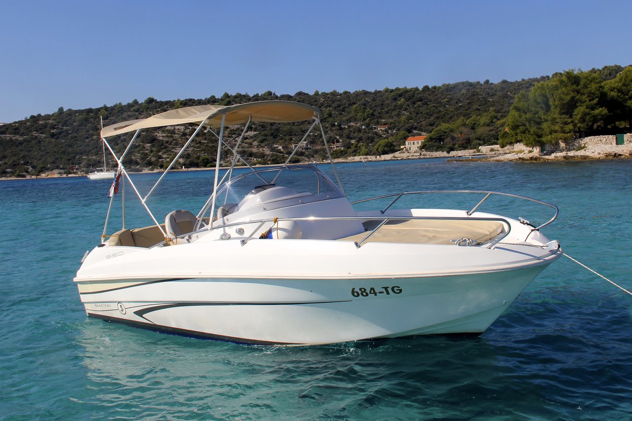 Beneteau 550 Flyer — photo 6