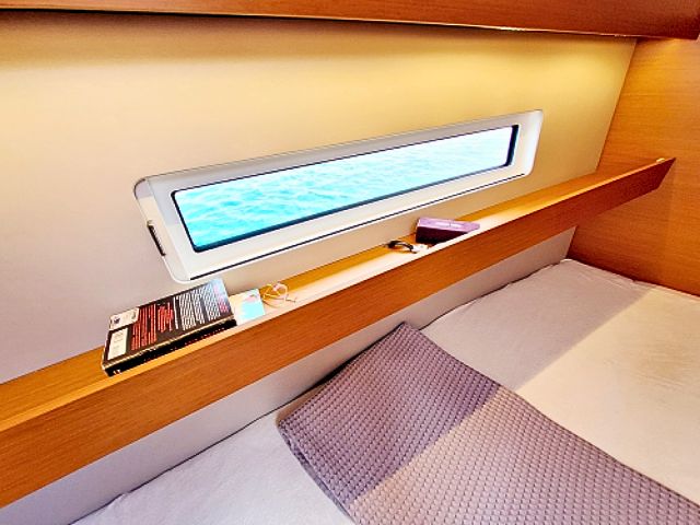 Sun Odyssey 440 - 4 cab. — photo 10