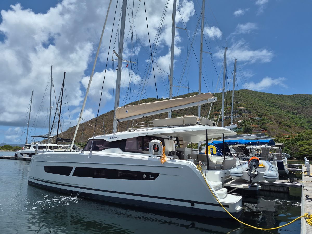 Fountaine Pajot FP 44 Maestro - 3 cab. — photo 3