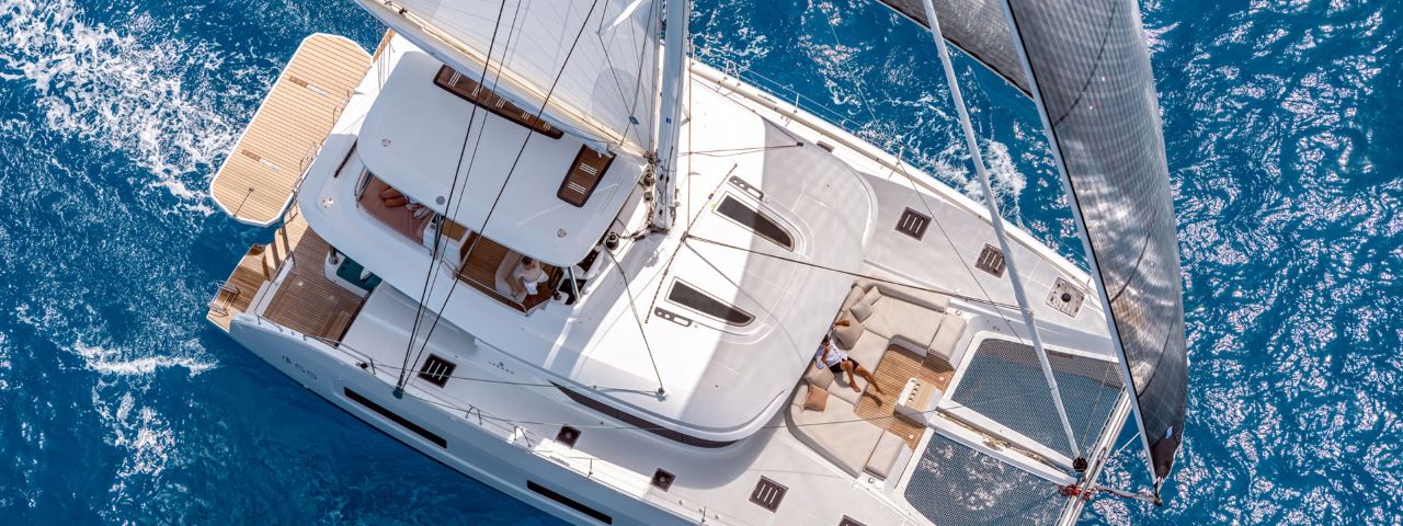 Lagoon 55 - 4 + 2 cab. — photo 4