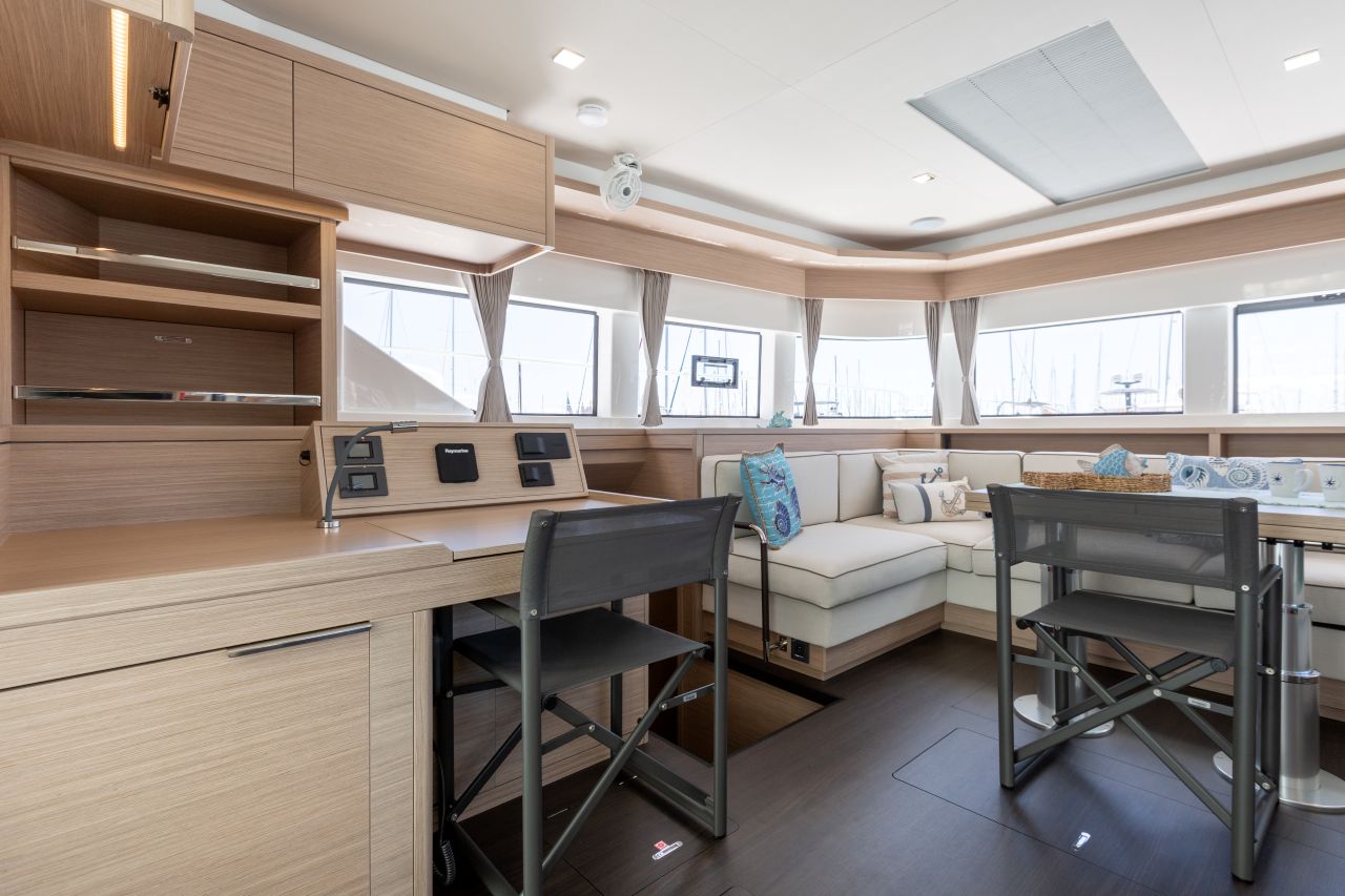 Lagoon 55 - 4 + 2 cab. — photo 11