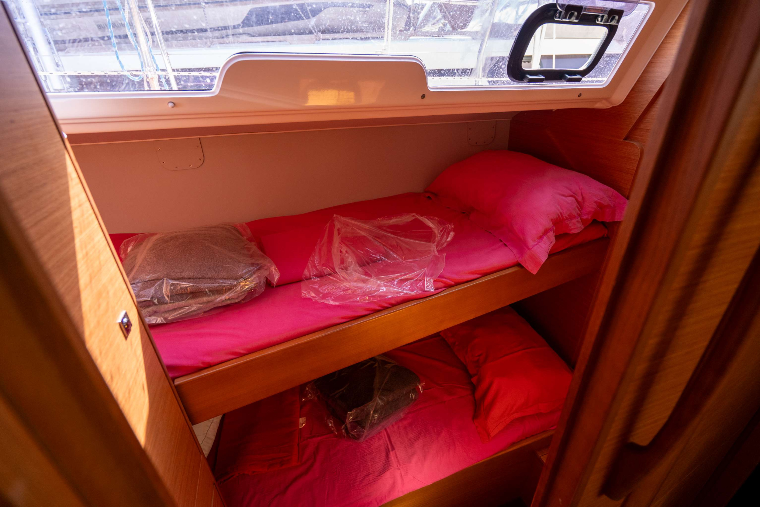 Dufour 430 GL — photo 9
