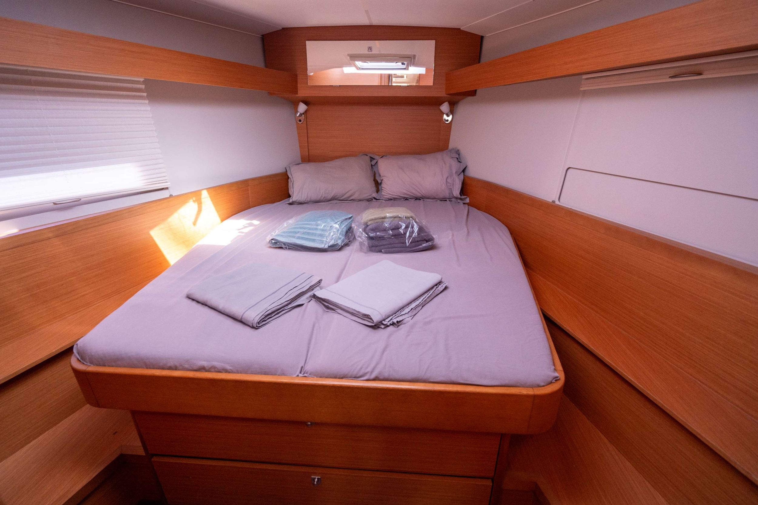 Dufour 430 GL — photo 10