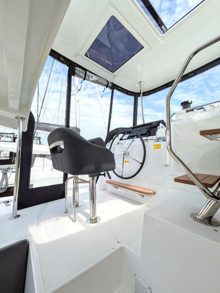 Lagoon 42 - 4 + 2 cab. — photo 5