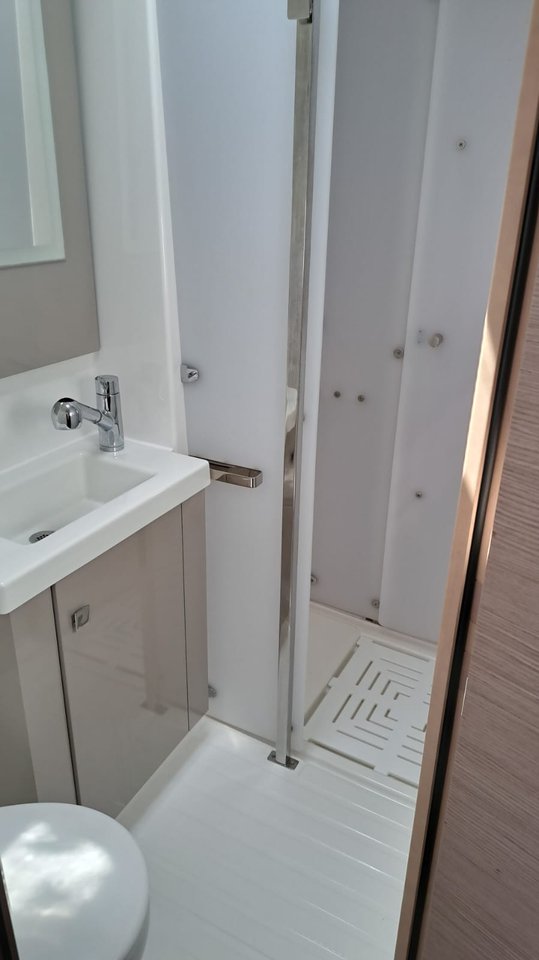 Fountaine Pajot Astrea 42 - 4 + 2 cab. — photo 3