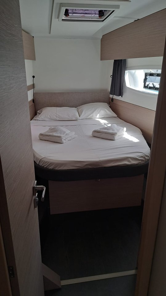 Fountaine Pajot Astrea 42 - 4 + 2 cab. — photo 18