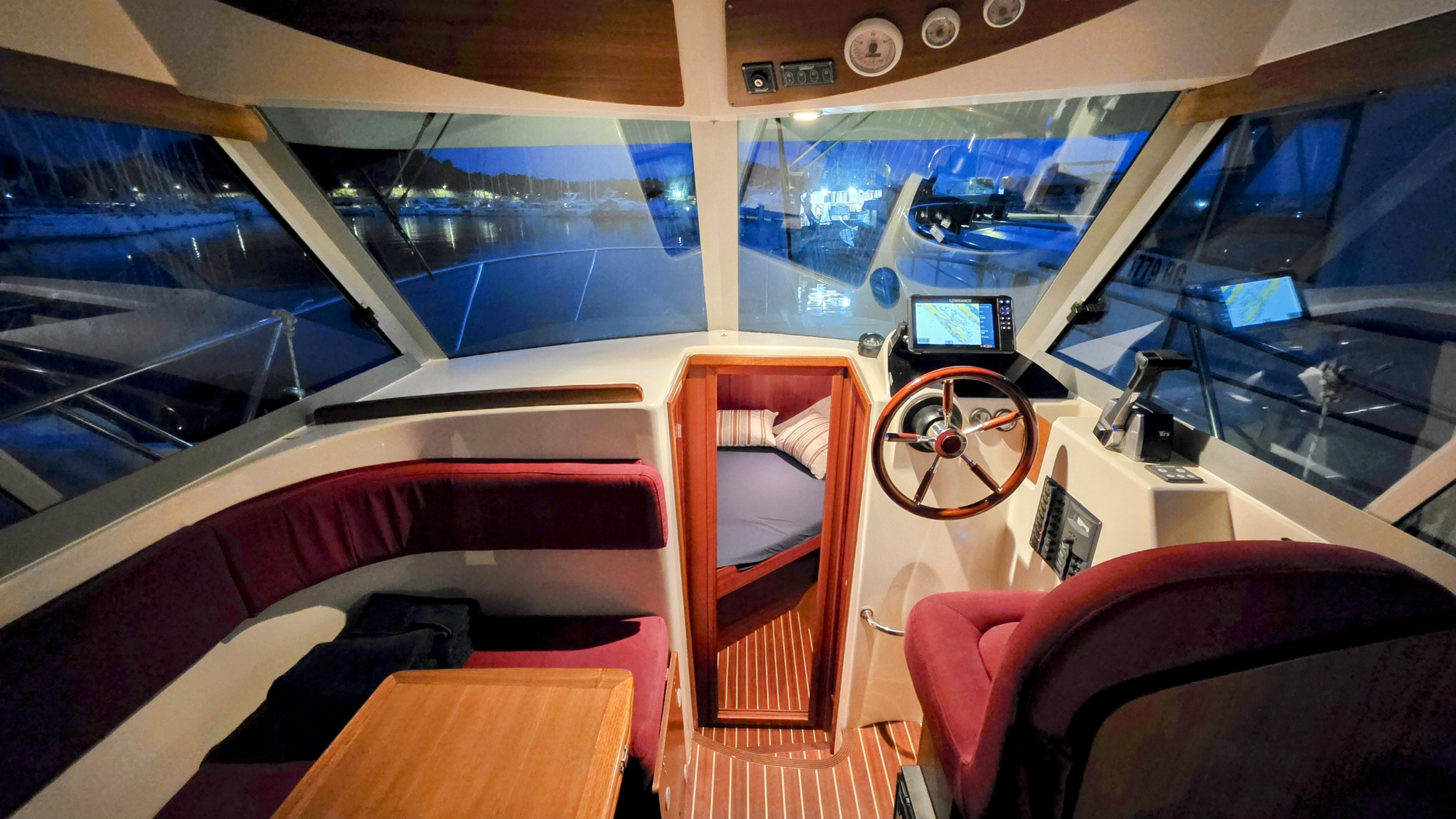 Ocqueteau 815 Range Cruiser — photo 3