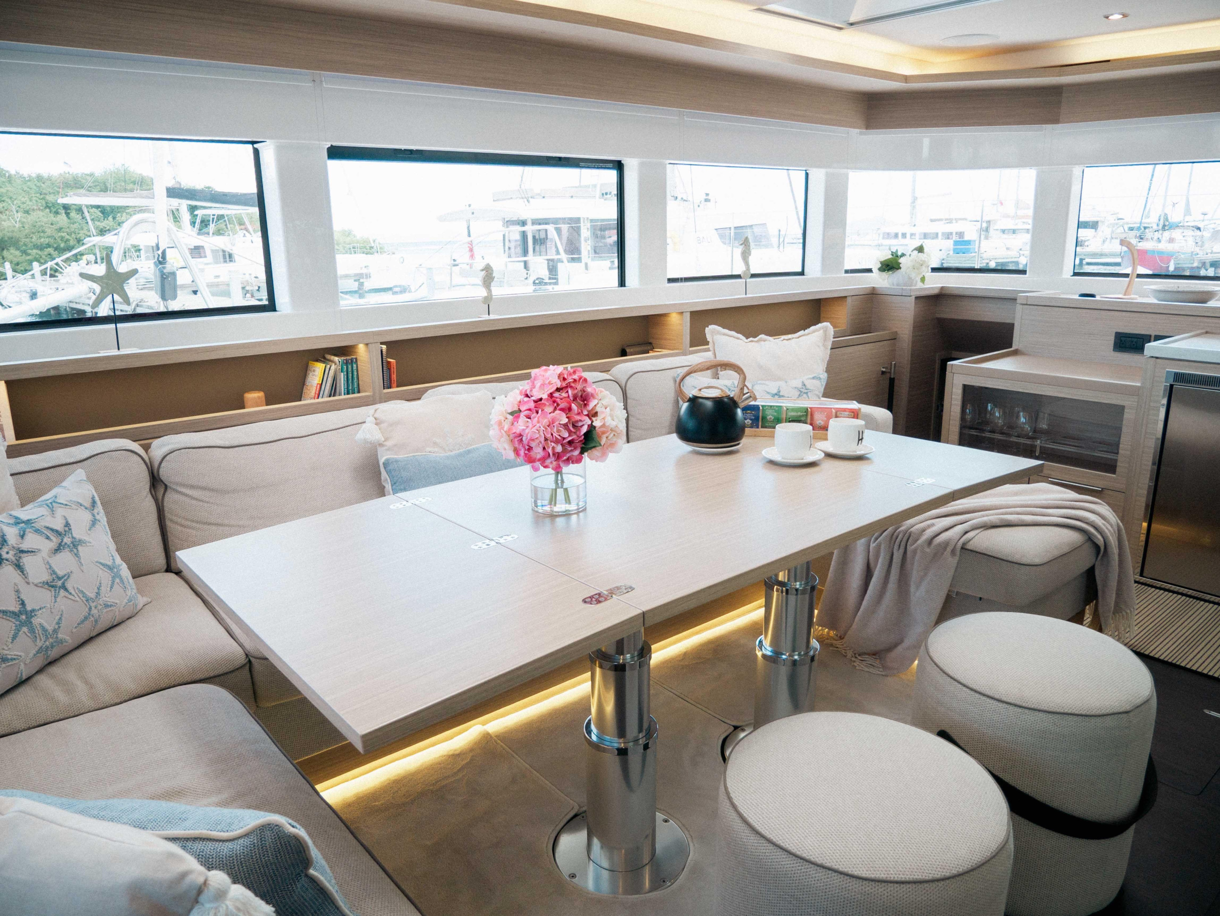 Lagoon 55 - 4 cab. — photo 14